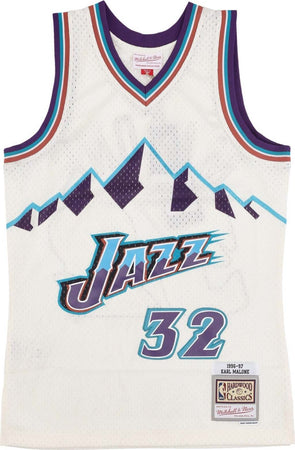 MITCHELL-&-NESS-Canotta-Basket-Uomo-Nba-Off-White-Team-Color-Swingman-Jersey-Hardwood-Classics-1996-No-32-Karl-Malone-Utajaz-Off-White-da-uomo
