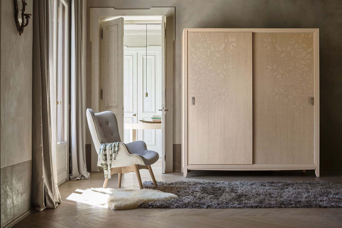 MOBILI-2G---ARMADIO-2-ANTE-SCORREVOLI-IN-LEGNO-CON-DECORO-FOGLIA-NATURALE-L.200-P.64-H.220