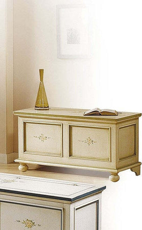 MOBILI-2G---Cassapanca-in-legno-laccato-avorio-con-profilo-verde-L.120x-P.44-H.51