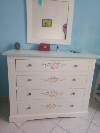 MOBILI-2G---Cassettiera-4-cassetti-legno-shabby-bianco-decori-115x50X90