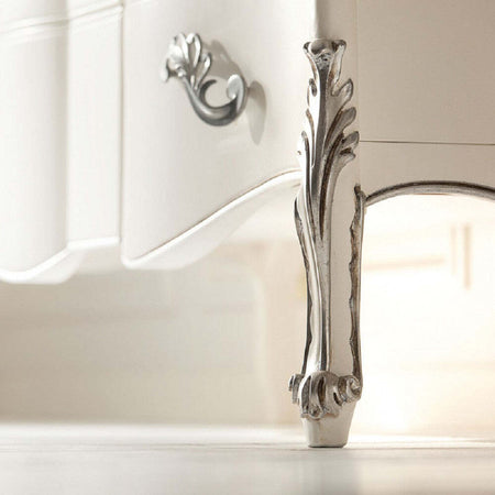 MOBILI-2G---CASSETTIERA-SAGOMATA-4-CASSETTI-IN-LEGNO-BIANCO-ARGENTO-L.137-P.57-H.110