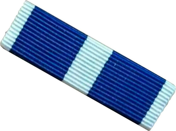 Nastrino Da Petto Per Decorazione Kosovo Nato Con Viti O Clips Sul Retro Per Il Fissaggio Sport e tempo libero/Accessori/Trofei medaglie e premi/Medaglie Il Distintivo - Pesaro, Commerciovirtuoso.it
