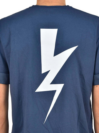 NEIL-BARRET-Neil-Barrett-T-shirt-Blu-Uomo-Cotone-Stampa-Grafica-Mod.BJT250SE574S326-da-uomo
