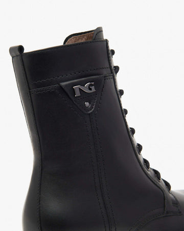 Nerogiardini donna anfibi in pelle