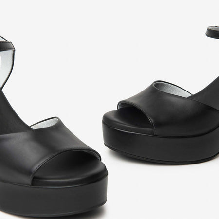 Nerogiardini donna sandali in pelle