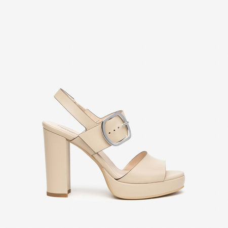 Nerogiardini donna sandalo con tacco in pelle
