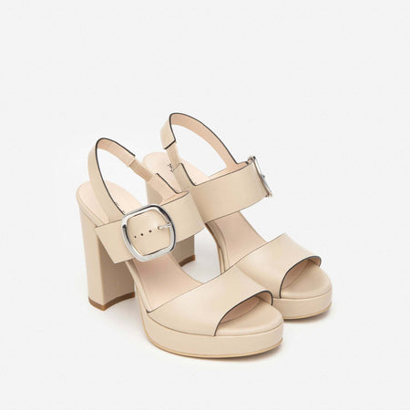 Nerogiardini donna sandalo con tacco in pelle