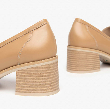 Nerogiardini Mocassino Donna In Pelle Con Tacco Quadrato 5cm E409610d4