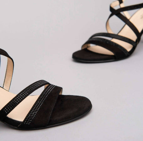 NeroGiardini Sandali Donna listini Incrociati Sandalo in Camoscio Estivo Made in Italy Tacco a Stiletto di 7.5 cm Estate