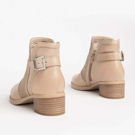 Nerogiardini Stivaletto Donna in Pelle Casual Con Tacco 4 Cm