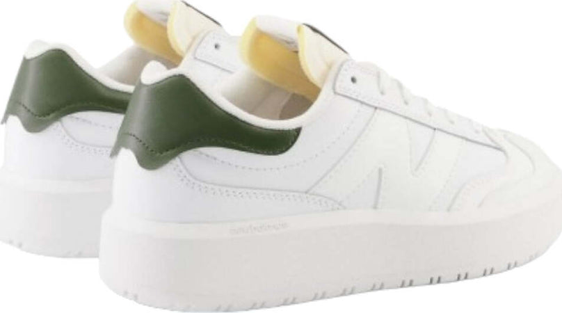 New-Balance-sneakers-bianche-verde-CT302LT