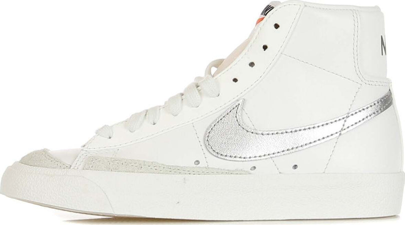 Nike-Scarpa-Alta-Donna-W-Blazer-Mid-77-Vintage-Summit-White/metallic-Silver-da-donna