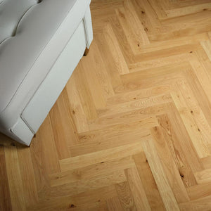 24,90€ mq ***STOCK AD ESAURIMENTO*** Pacchi da 2,13mq di Prefinito BAUWERK Monopark Rovere Spina 9,6x65x455 Verniciato Nodato