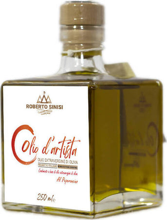 Olio Extravergine di Oliva al Peperoncino 100% Pugliese Monocultivar Olio Italiano Aromatizzato Piccante Coltivato Estratto e Lavorato in Italia olio extravergine di oliva Madrepuglia - Andria, Commerciovirtuoso.it