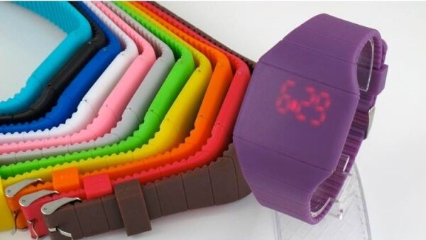 Orologio-Da-Polso-A-Led-Touchscreen-Unisex-Uomo-Donna-Colorato-In-Silicone
