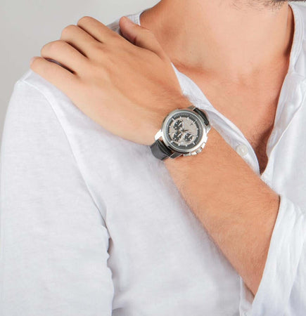 Orologio-MASERATI-uomo-Successo-cronografo-pelle-nera