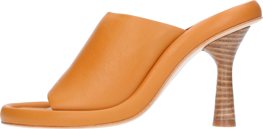 Paloma-Barcelo-Sandali-Ocra-da-donna