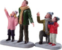 Persone che ammirano i fuochi d'artificio personaggi per villaggio di Natale in Poliresina Casa e cucina/Decorazioni per interni/Addobbi e decorazioni per ricorrenze/Decorazioni natalizie/Oggettistica MagiediNatale.it - Altamura, Commerciovirtuoso.it