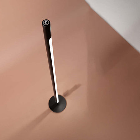 Piantana-In-Metallo-Moderna-Stick-Nero-Led