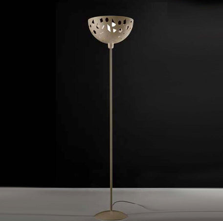 Piantana-moderna-Illuminando-GEO-TE-C2-LED-lampada-terra-metallo-bianco-grigio-sabbia-mezza-sfera-traforata-interno-E27-H178