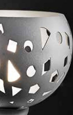Piantana-moderna-Illuminando-GEO-TE-C2-LED-lampada-terra-metallo-bianco-grigio-sabbia-mezza-sfera-traforata-interno-E27-H178