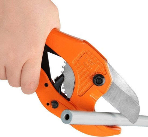 PINZA TAGLIATUBI A CRICCHETTO PER TUBI IN PVC 42 mm PER PROFESSIONISTI IDRAULICO Fai da te/Utensili elettrici e a mano/Utensili a mano/Chiavi e chiavi inglesi/Chiavi per tubi Trade Shop italia - Napoli, Commerciovirtuoso.it