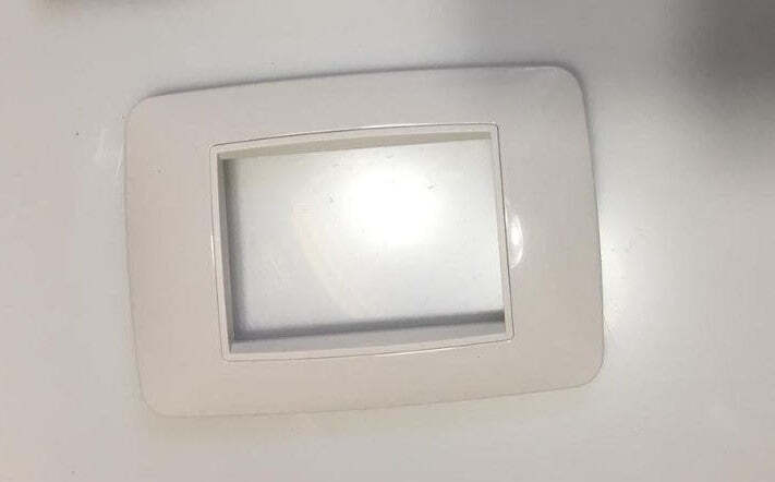 PLACCA BIANCA COMPATIBILE LIVING INTERNATIONAL 6603 PLACCHETTE COPRINTERRUTTORI