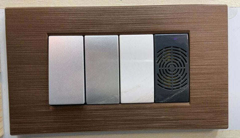 PLACCA BROWNIE N. 14 COMPATIBILE LIVING LIGHT INTERNATIONAL 3 4 7 POSTI