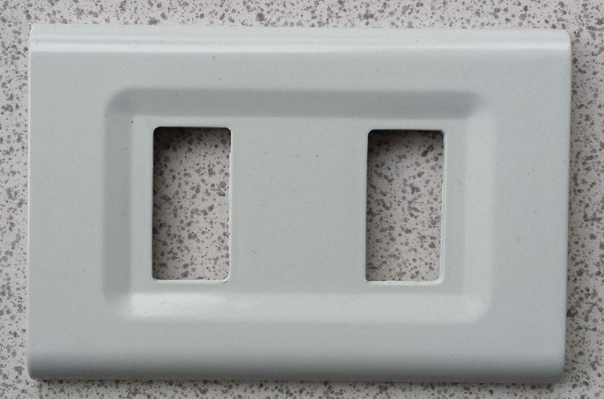 PLACCA GRIGIO CHIARO IN ABS PER SCATOLE RETTANGOLARI SERIE ELITE