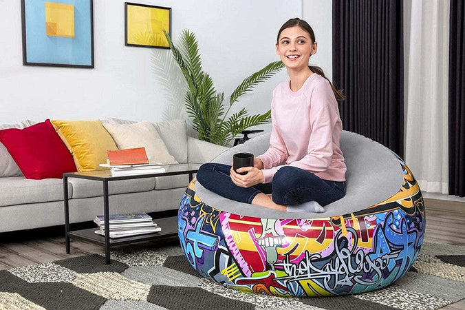Poltrona Gonfiabile Pouf Puffo Graffiti Street Art 112x112x66 Cm 3 Colori 75075 Giochi e giocattoli/Sport e giochi all'aperto/Giochi aquatici e piscine per bambini/Canotti e gonfiabili galleggianti Trade Shop italia - Napoli, Commerciovirtuoso.it