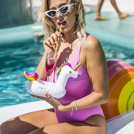 Portabicchiere Gonfiabile Swim Essentials-Unicorno Giochi e giocattoli/Sport e giochi all'aperto/Giochi aquatici e piscine per bambini/Canotti e gonfiabili galleggianti La Casa Del Bebè - Napoli, Commerciovirtuoso.it