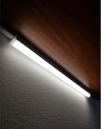REGLETTES---LUCE-PER-CUCINA-ISA-LED-CON-INTERRUTTORE