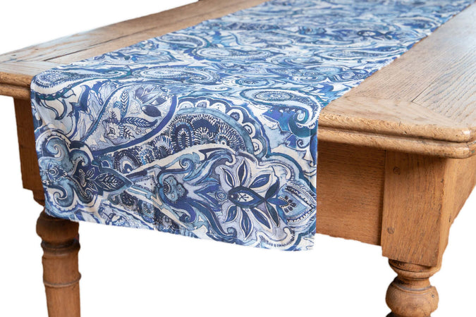 Runner Da Tavola In 100% Cotone Stampa Digitale Dai Colori Vivi Ed Intensi Lavabile In Lavatrice Made In Italy Paisley Blu Casa e cucina/Tessili per la casa/Tessili da cucina/Runner Novilunio - Sesto San Giovanni, Commerciovirtuoso.it
