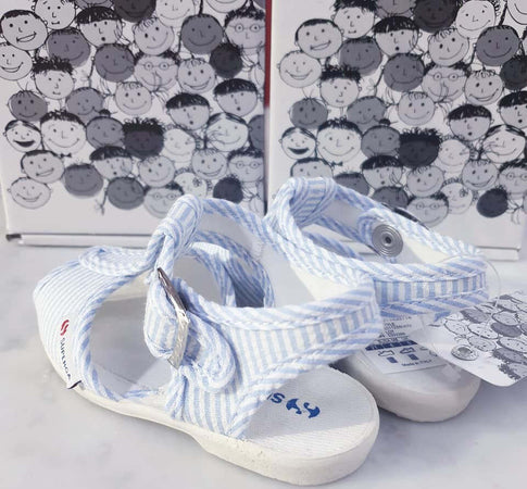 Sandali Bambino Superga Scarpine Azzurre a Righe Con Chiusura Cinturino Alla Caviglia E Fibbia Sandali Fondo in Gomma Logo Laterale Moda/Bambini e ragazzi/Scarpe/Sandali D'Avanzo Clazature - Nola, Commerciovirtuoso.it