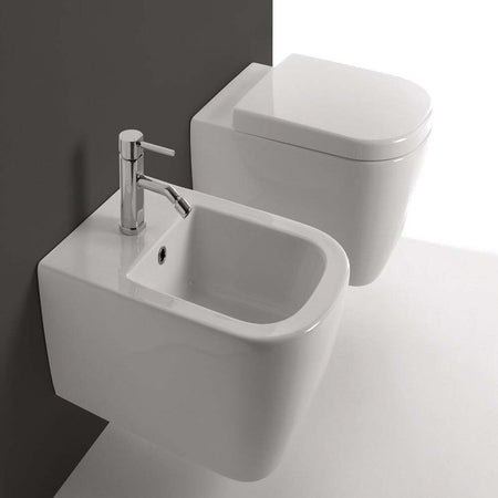 Sanitari in Ceramica Sospesi Vaso WC + Bidet + Sedile Made in Italy Con/Senza Staffe Casa e cucina/Bagno/Accessori per il bagno/Accessori per il WC/Sedili WC Ogomondo - Martina Franca, Commerciovirtuoso.it
