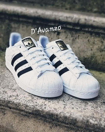 Scarpe Unisex Superstar Adidas Bianche Con Dettagli Neri Sneaker Casual Logo Visibile Con Lacci Bianchi E Suola in Gomma Moda/Uomo/Scarpe/Sneaker e scarpe sportive/Sneaker casual D'Avanzo Clazature - Nola, Commerciovirtuoso.it