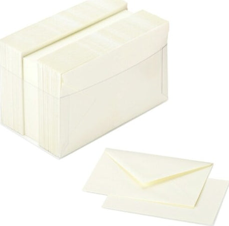 Scatola 100 cartoncini (200gr) + 100 buste (90gr) - avorio - formato 4 - Favini Cancelleria e prodotti per ufficio/Carta blocchi e quaderni/Biglietti e cartoncini/Biglietti di auguri Eurocartuccia - Pavullo, Commerciovirtuoso.it