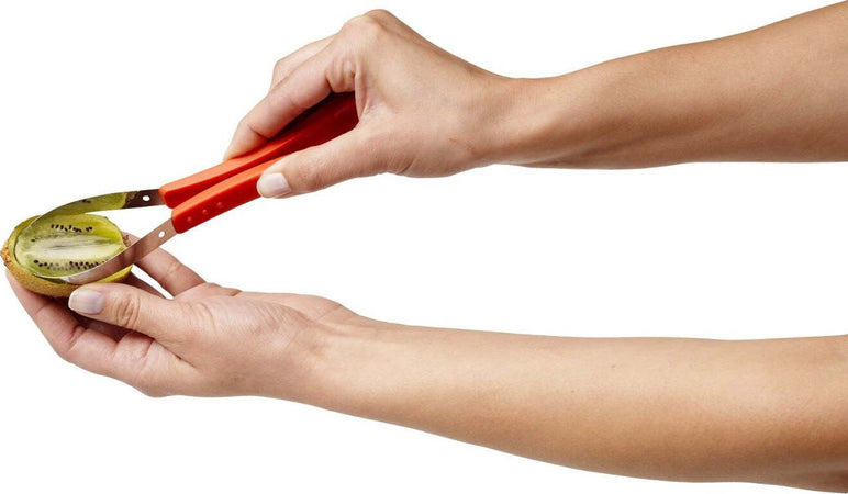 SCAVINO CUCCHIAIO MULTIFUNZIONE TAGLIO MELONE 3 IN 1 SPALLINATORE PER FRUTTA Casa e cucina/Utensili da cucina/Sbucciatori e tagliafrutta/Tagliafrutta Trade Shop italia - Napoli, Commerciovirtuoso.it