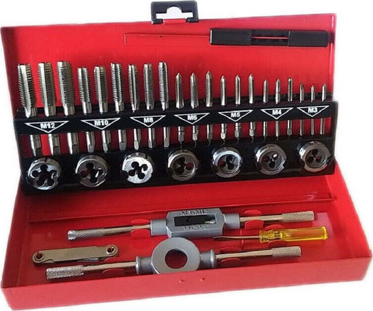 Set 32 Pezzi Cassetta Kit Filiera Per Filettatura Maschi E Femmine Hx32td Fai da te/Utensili elettrici e a mano/Utensili a mano/Maschi e filiere/Set Trade Shop italia - Napoli, Commerciovirtuoso.it