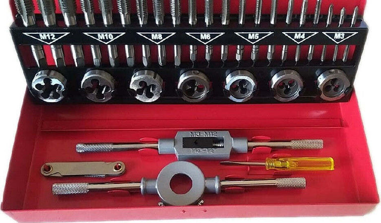 Set 32 Pezzi Cassetta Kit Filiera Per Filettatura Maschi E Femmine Hx32td Fai da te/Utensili elettrici e a mano/Utensili a mano/Maschi e filiere/Set Trade Shop italia - Napoli, Commerciovirtuoso.it