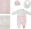 Set Completo Nascita Bimba Kit 5Pz. Tutina Completino Rosa e Bianco +1 Cappello +1Bavaglino +1 Coperta +1 Lenzuolo Ricamato Set Completo Nascita Bimba Sanitaria Gioia del Bimbo - Villa San Giovanni, Commerciovirtuoso.it