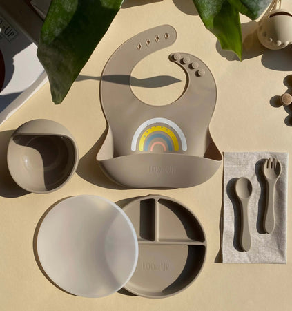 Set-pappa-(ciotola-piatto-bavaglino-e-posate)--beige