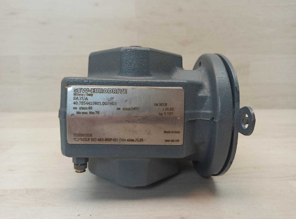 SEW Eurodrive Riduttore a Vite Senza Fine SA37/A M1B na r/min 46 ne r/min 1400 T12501026