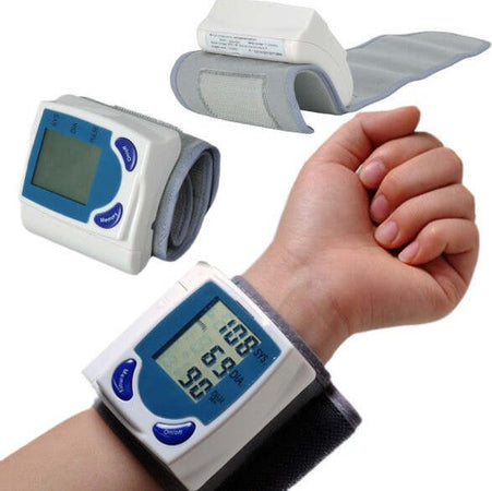 Sfigmomanometro Misuratore Di Pressione Da Polso Automatico Digitale Lcd Ck101 Salute e cura della persona/Prodotti e apparecchiature mediche/Apparecchi diagnostici e di monitoraggio/Misuratori della pressione arteriosa/Misuratori da braccio/Misuratori elettrici Trade Shop italia - Napoli, Commerciovirtuoso.it