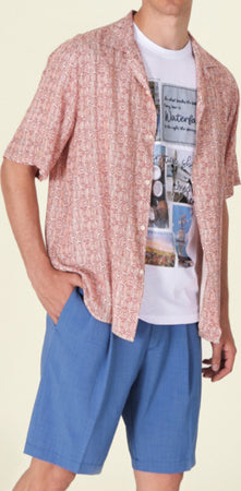 Short-relaxed-fit-1-pince-tasche-un-filetto