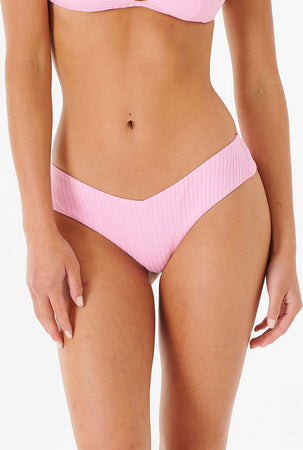 Slip Bikini Sgambato Donna Rip Curl Premium Hipster Moda/Donna/Abbigliamento/Mare e piscina/Bikini/Coordinati Snotshop - Roma, Commerciovirtuoso.it
