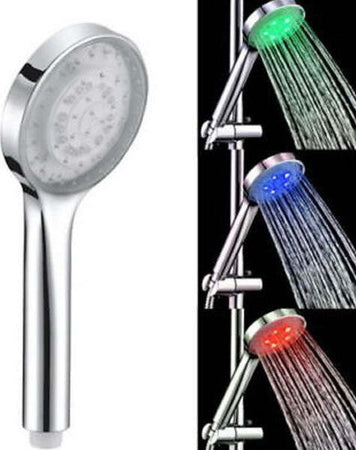 Soffione-Doccia-Con-Luci-A-Led-Che-Cambia-Colore-Con-La-Temperatura-Acqua