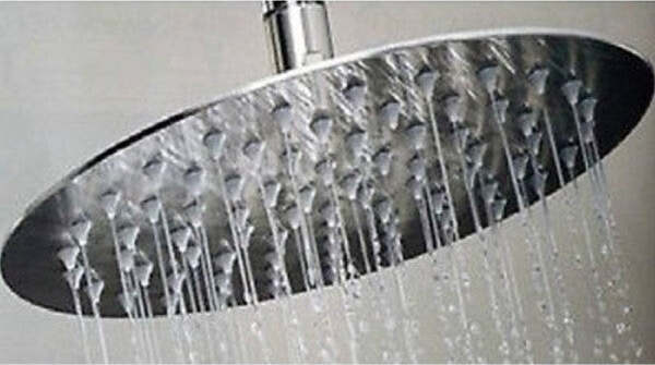 Soffione Doccia Rotondo Tondo 20 Cm Bagno Effetto Pioggia Sottile Cromato Shower Fai da te/Attrezzature per cucine e bagni/Attrezzature per bagni/Docce e componenti doccia/Filtri supporti e soffioni doccia/Docce fisse Trade Shop italia - Napoli, Commerciovirtuoso.it