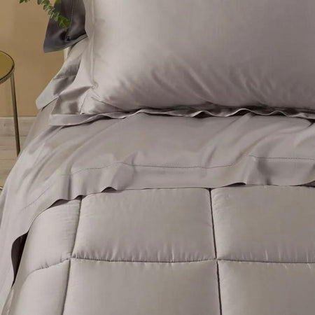 Trapunta matrimoniale invernale Caleffi art.Raso colore argento