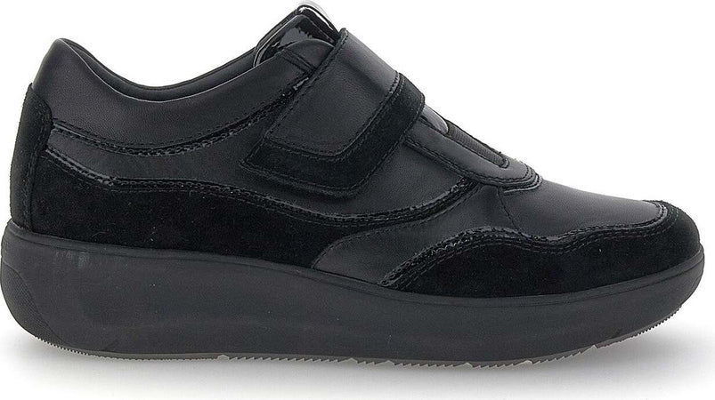 Stonefly-sneakers-donna-Rock-31-in-pelle-e-vernice-221577